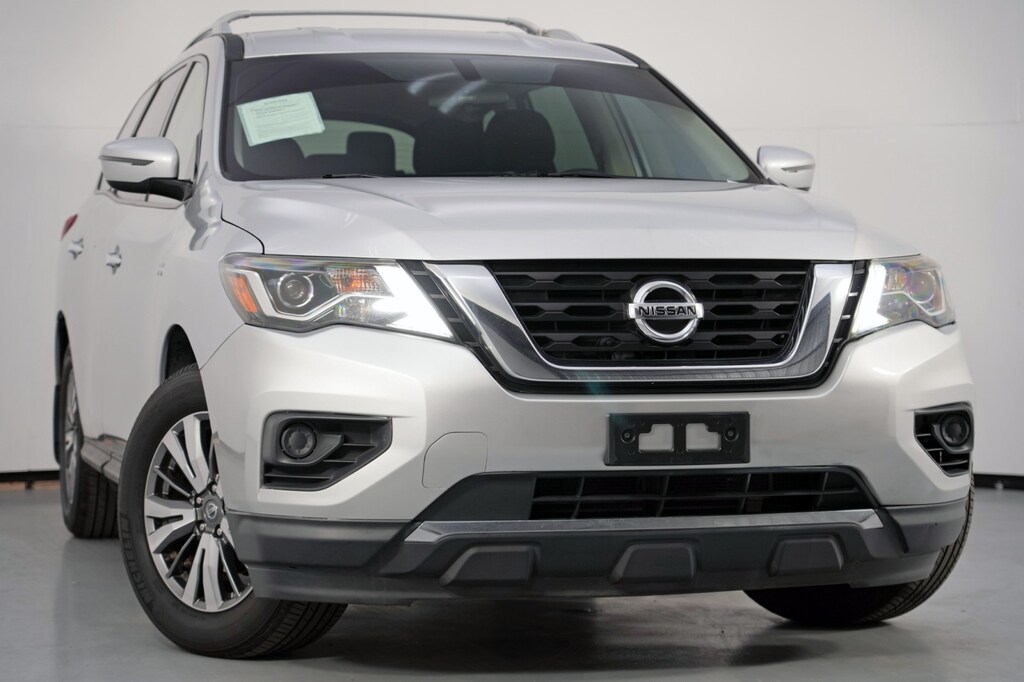 Used 2020 Nissan Pathfinder S SUV