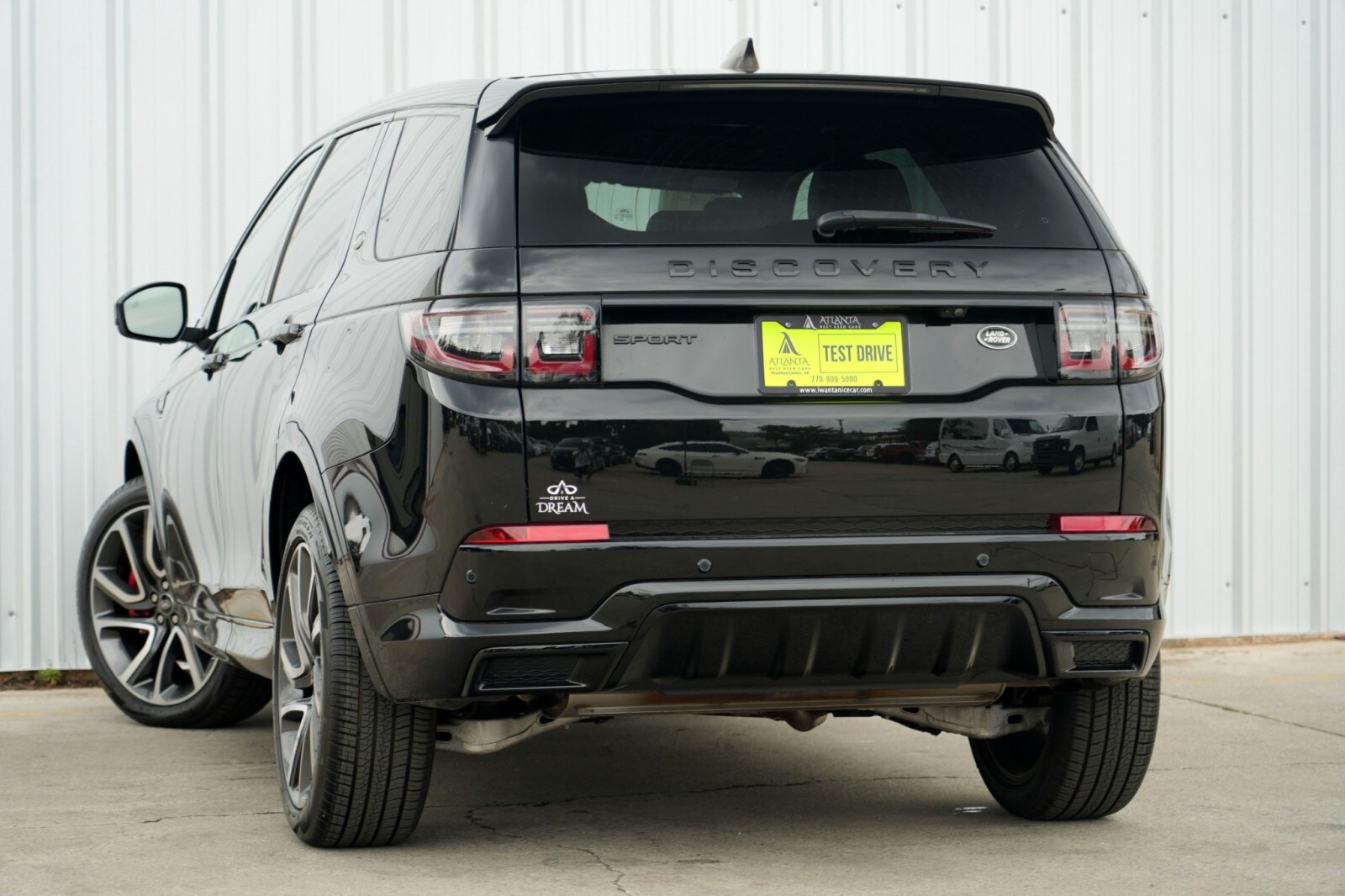 2022 Land Rover Discovery Sport SE R-Dynamic photo 2