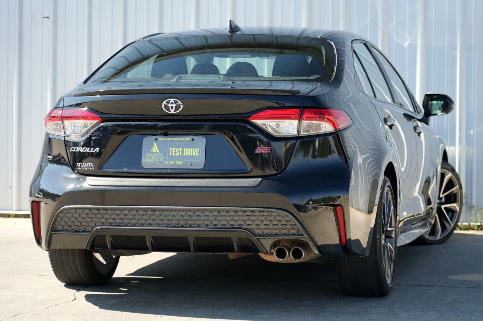 2020 Toyota Corolla SE photo 3