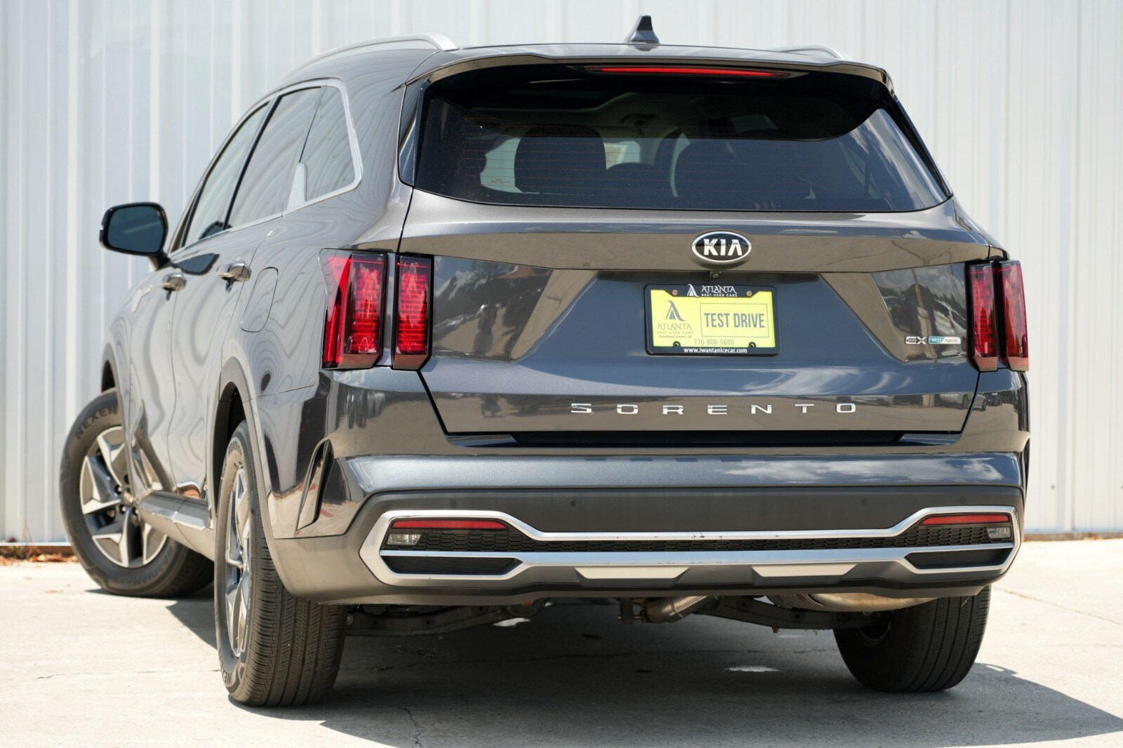 2021 Kia Sorento Hybrid EX photo 2