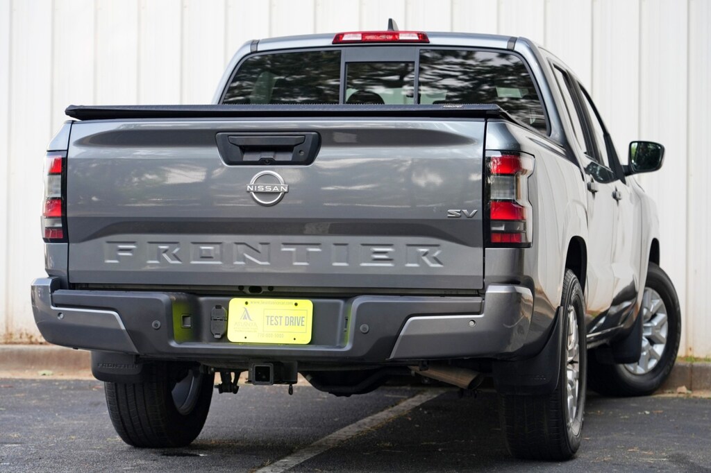 Used 2022 Nissan Frontier SV w/ Tech & Convenience Packages Truck Crew Cab