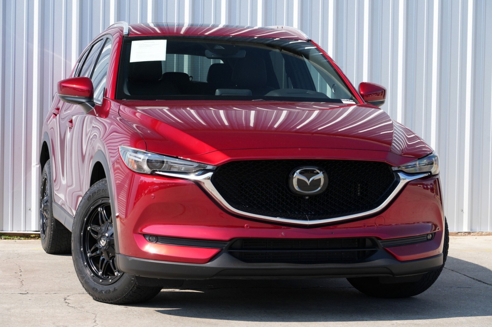 2019 Mazda CX-5 Signature photo 2