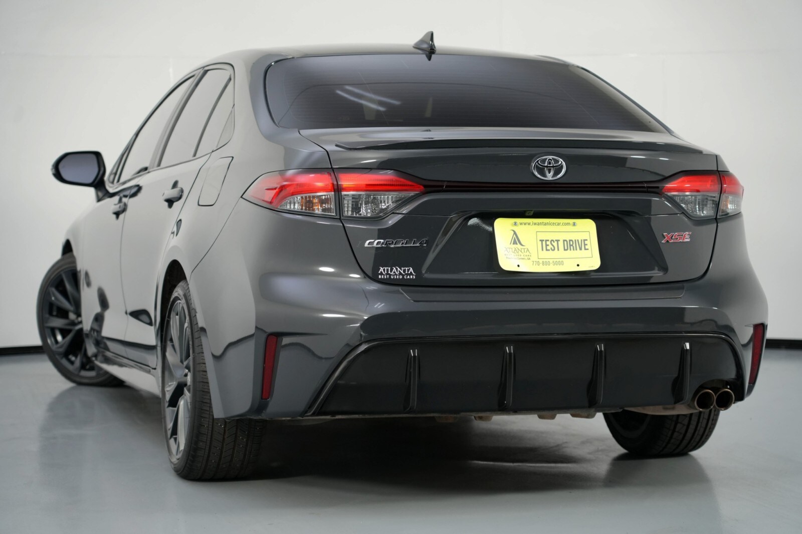 2023 Toyota Corolla XSE photo 2