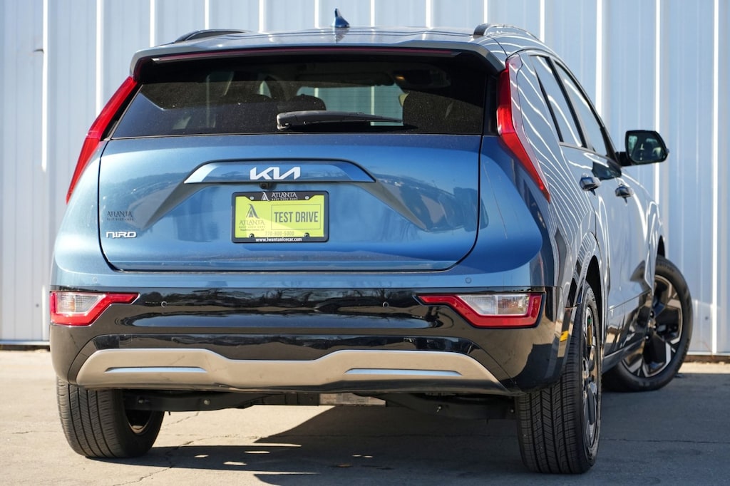 Used 2023 Kia Niro EV Wind SUV