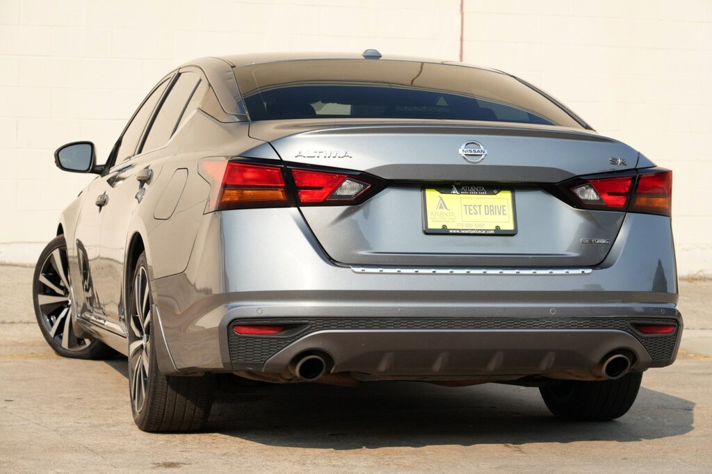 Used 2022 Nissan Altima 2.0 SR Sedan