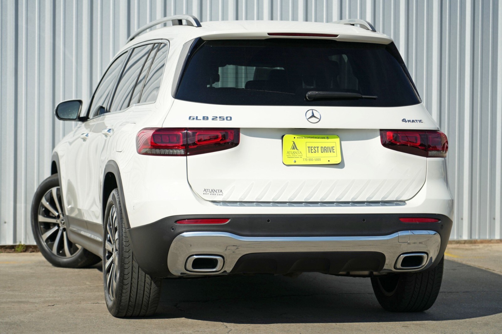 2022 Mercedes Benz GLB 250 photo 4