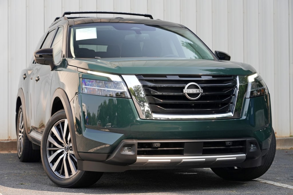 Used 2022 Nissan Pathfinder Platinum SUV
