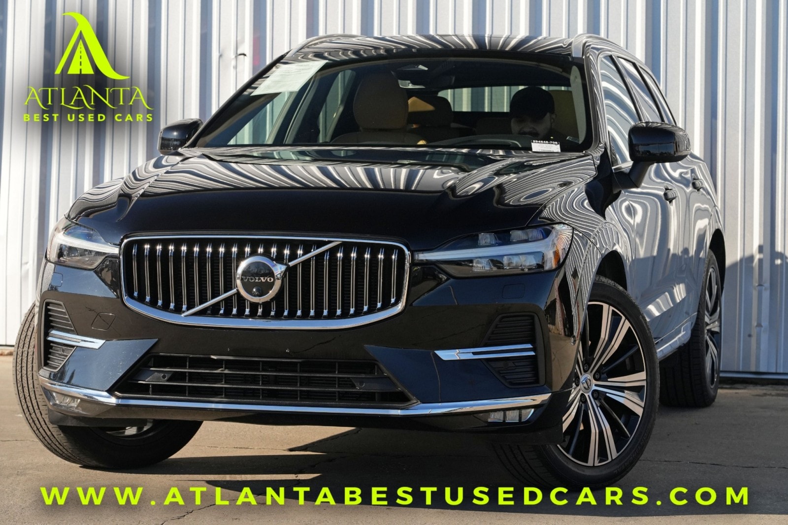 2023 Volvo XC60 B5 Ultimate Bright Theme FWD's photo
