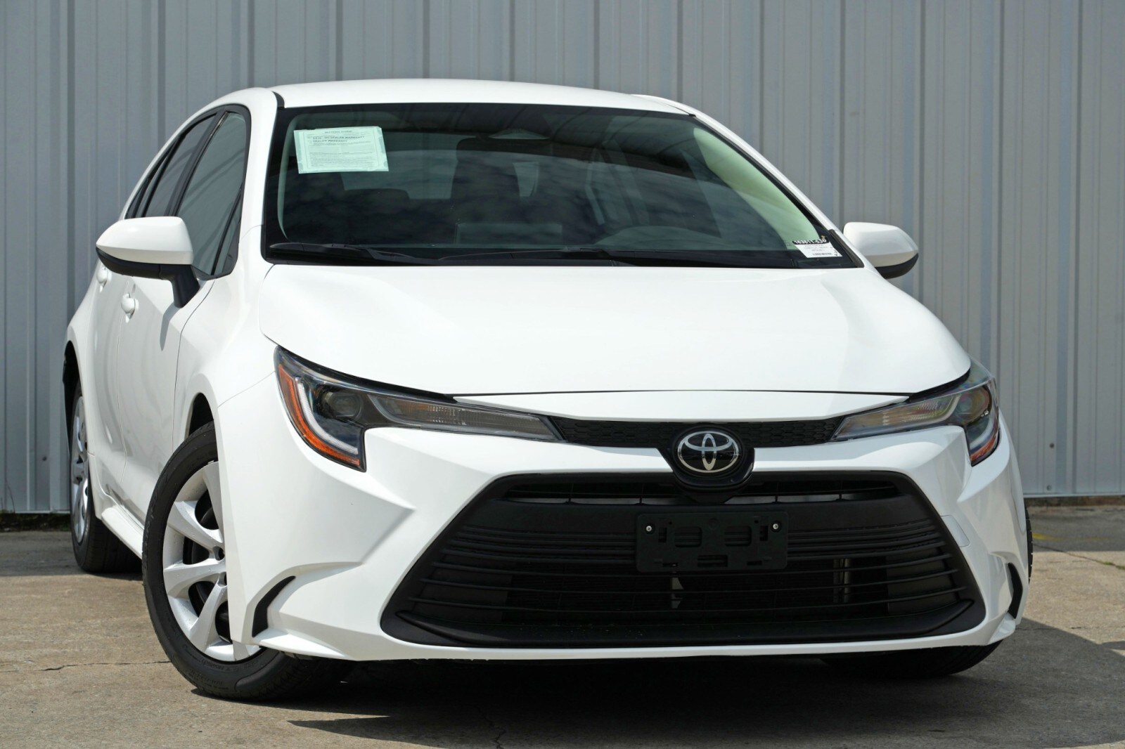 2024 Toyota Corolla LE photo 2