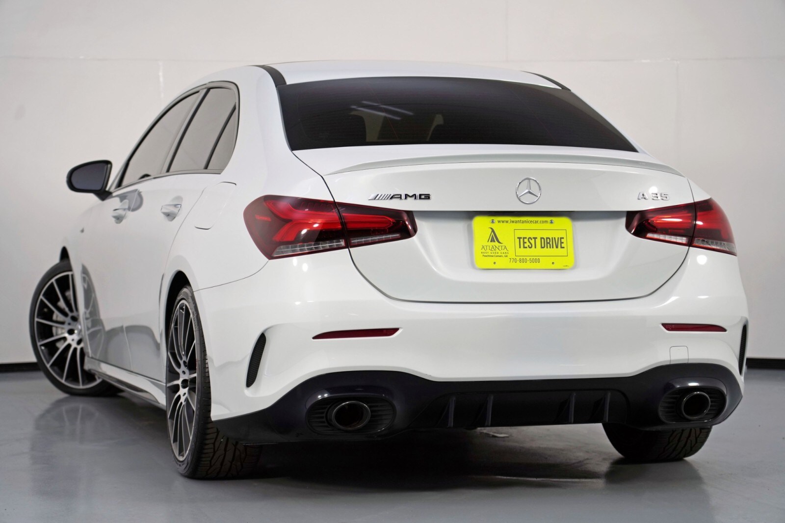 2021 Mercedes Benz A AMG 35 photo 3