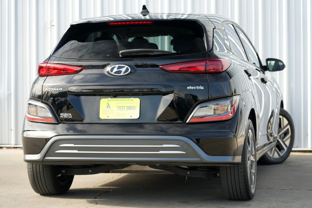 Used 2023 Hyundai Kona Electric SE SUV