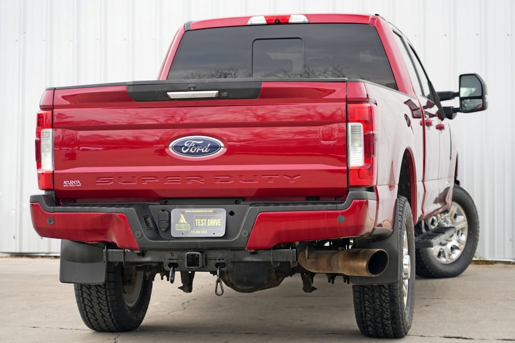 Used 2019 Ford F-250 Lariat w/ FX4 OFF-Road Package Truck Crew Cab