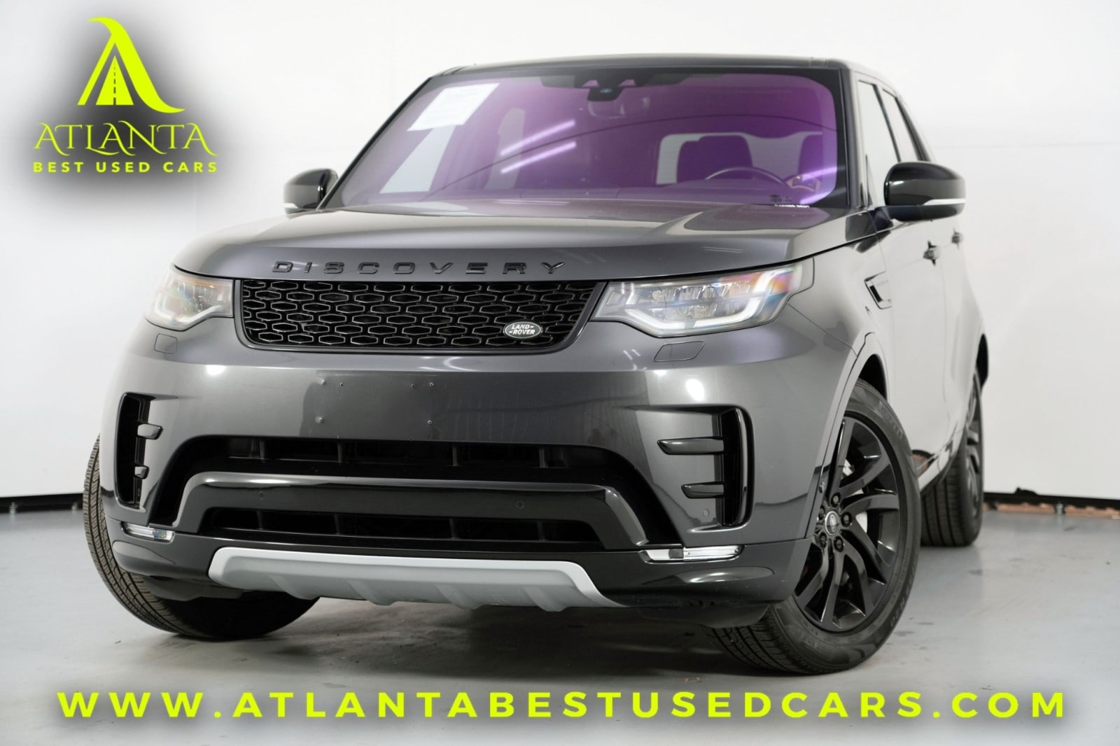 2020 Land Rover Discovery Landmark Edition's photo