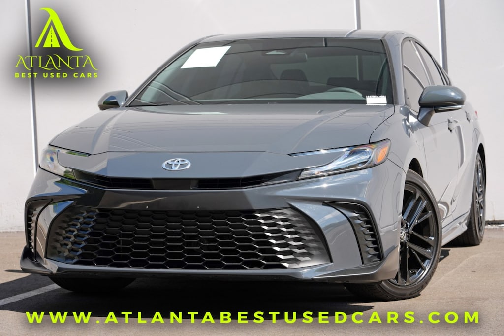 Used 2025 Toyota Camry SE Sedan