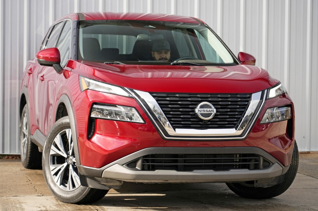 Used 2021 Nissan Rogue SV SUV