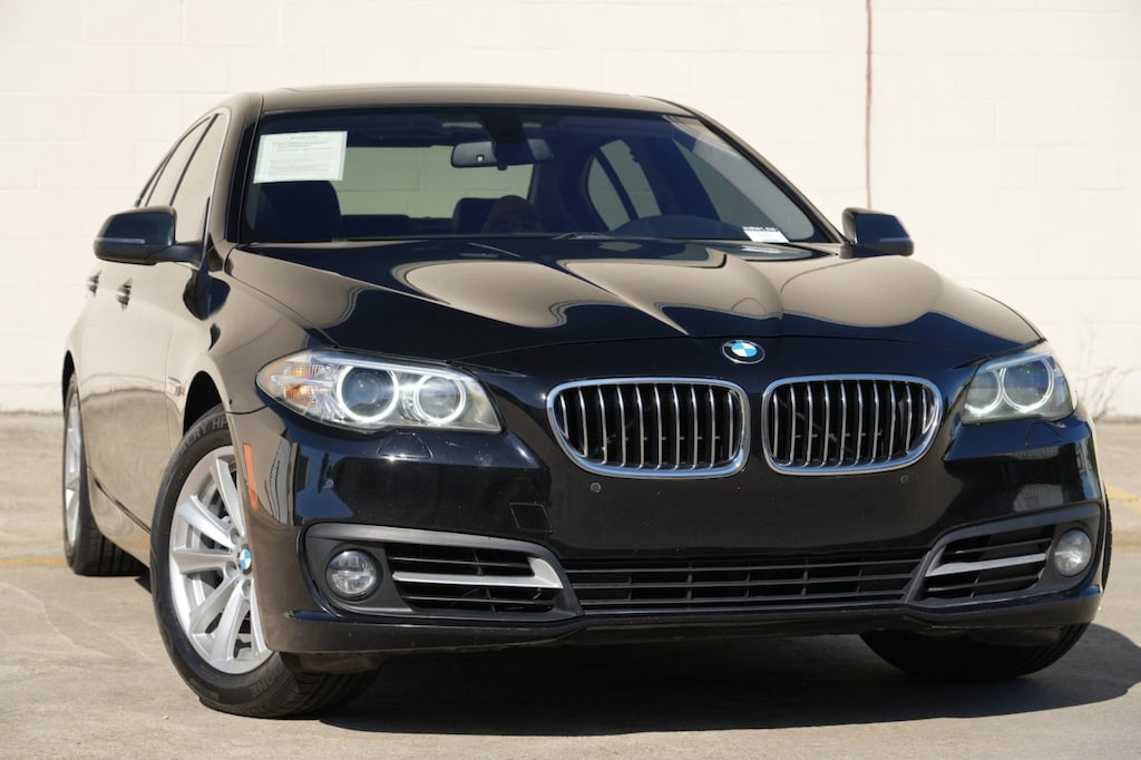 Used 2015 BMW 528i 528i xDrive w/ Premium & Driver Assist Packages Sedan