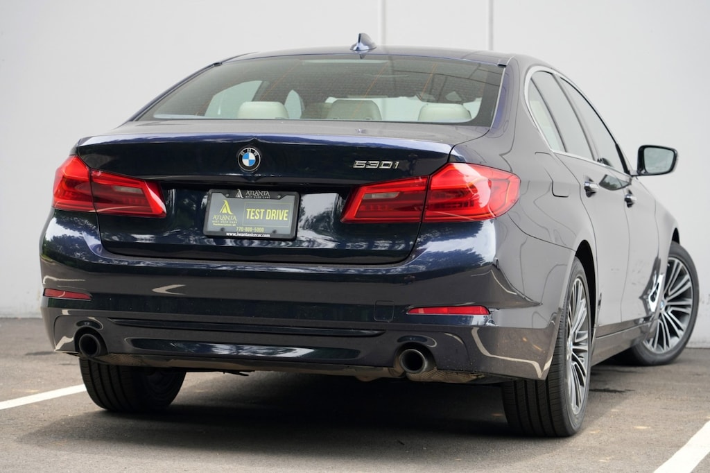 Used 2017 BMW 530i 530i w/ Premium Package Sedan