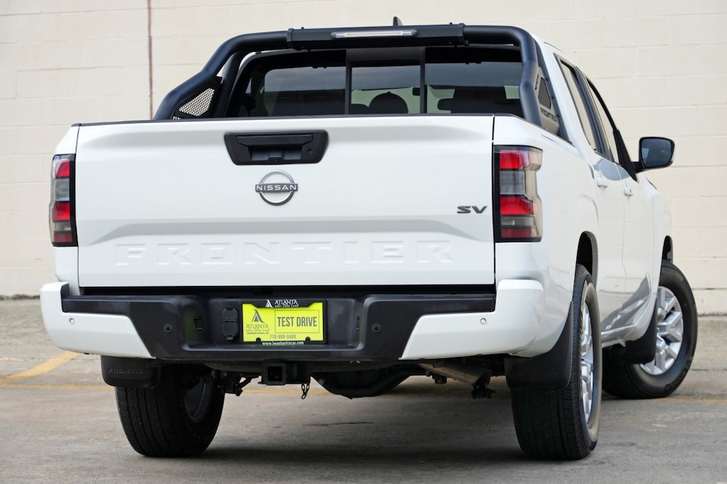 Used 2022 Nissan Frontier SV w/ Tech & Convenience Packages Truck Crew Cab