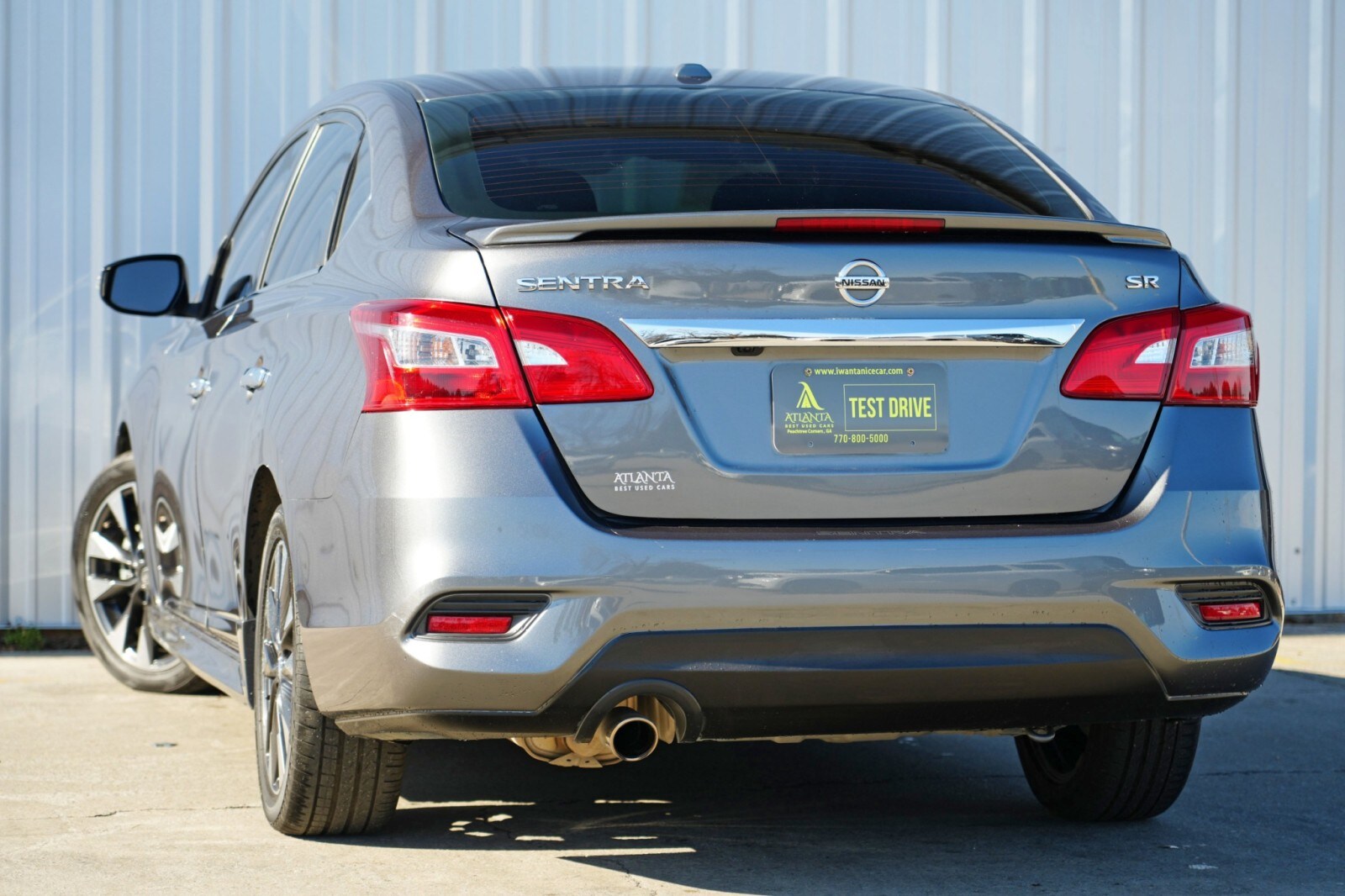 2019 Nissan Sentra SR photo 4