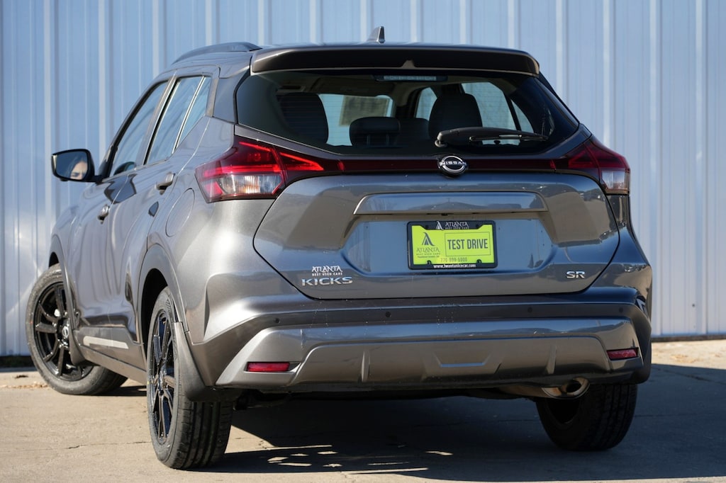 Used 2023 Nissan Kicks SR w/ Premium Package SUV