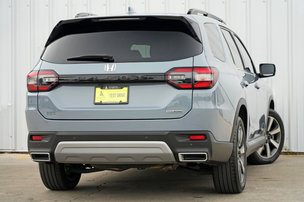 Used 2024 Honda Pilot Touring SUV
