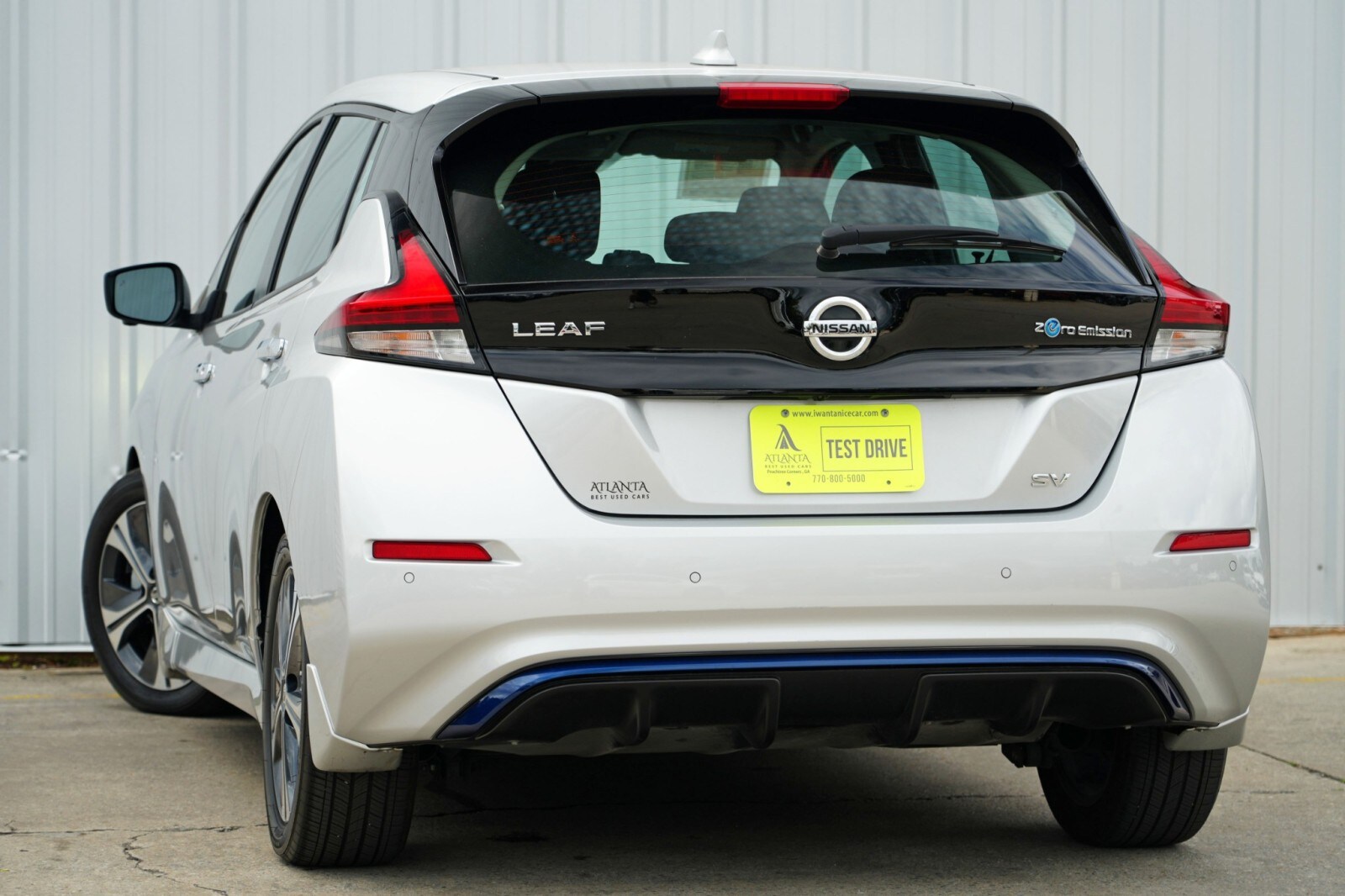 2022 Nissan Leaf SV photo 4