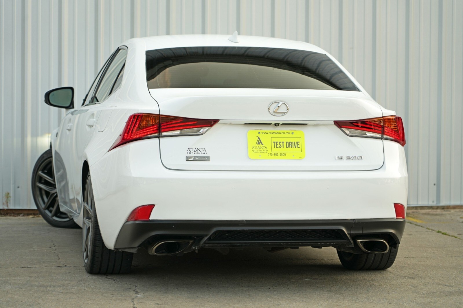 2018 Lexus IS 300 F SPORT photo 4