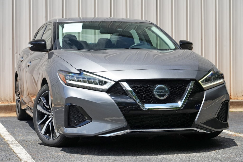 Used 2021 Nissan Maxima SV Sedan