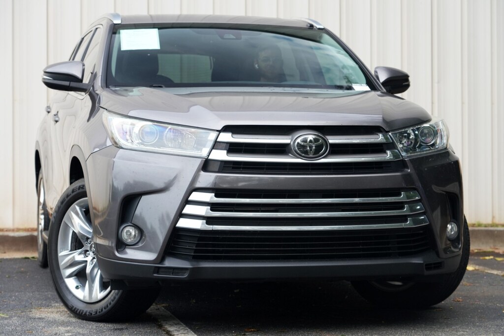 Used 2017 Toyota Highlander Limited SUV