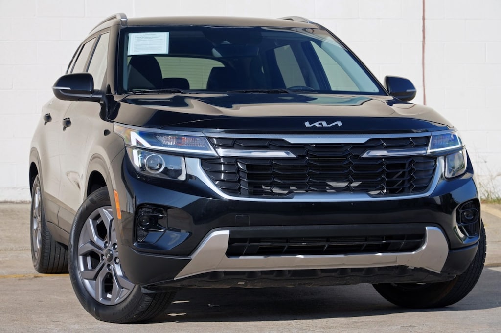 Used 2024 Kia Seltos S SUV