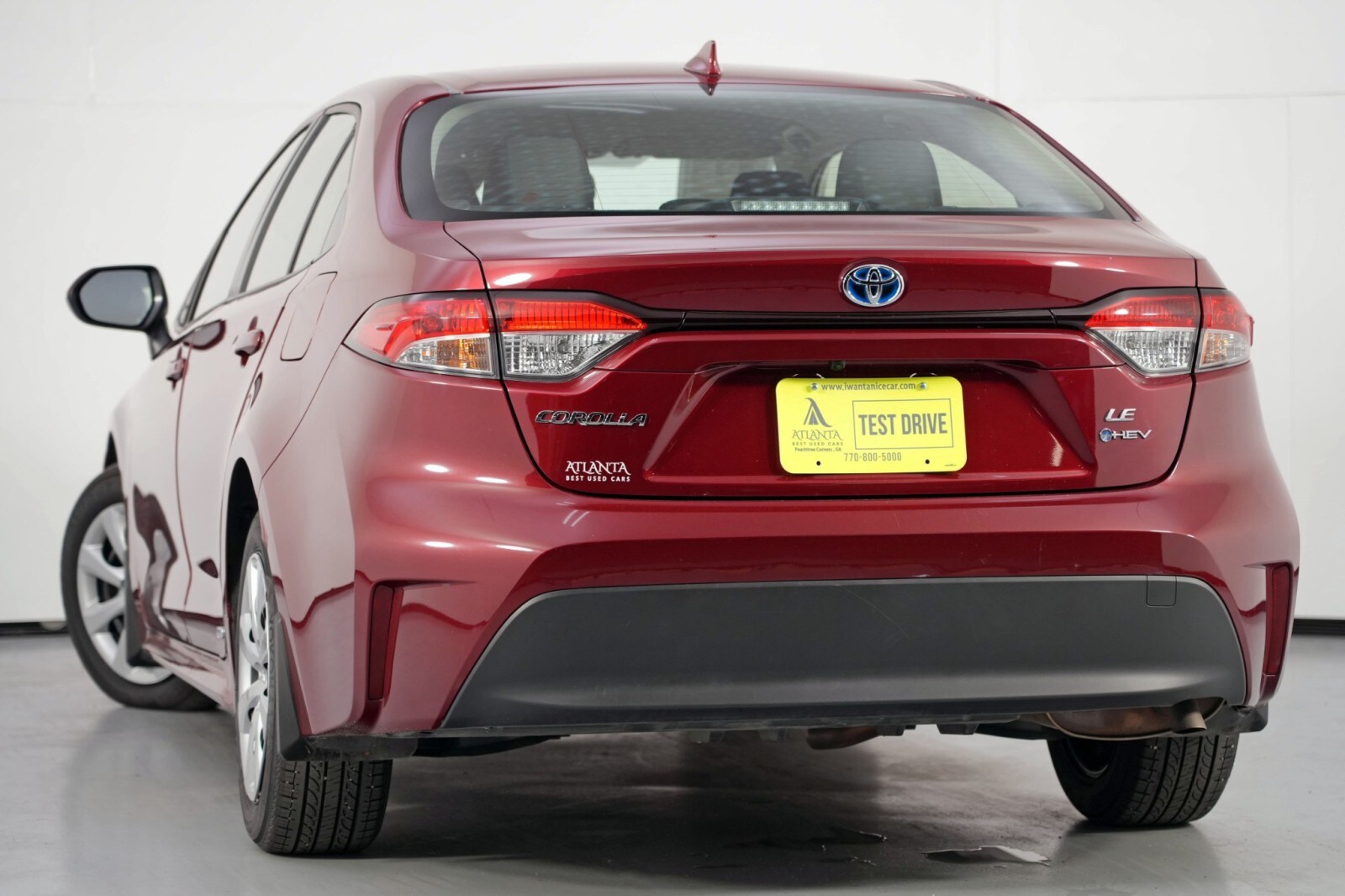 2025 Toyota Corolla Hybrid LE photo 3