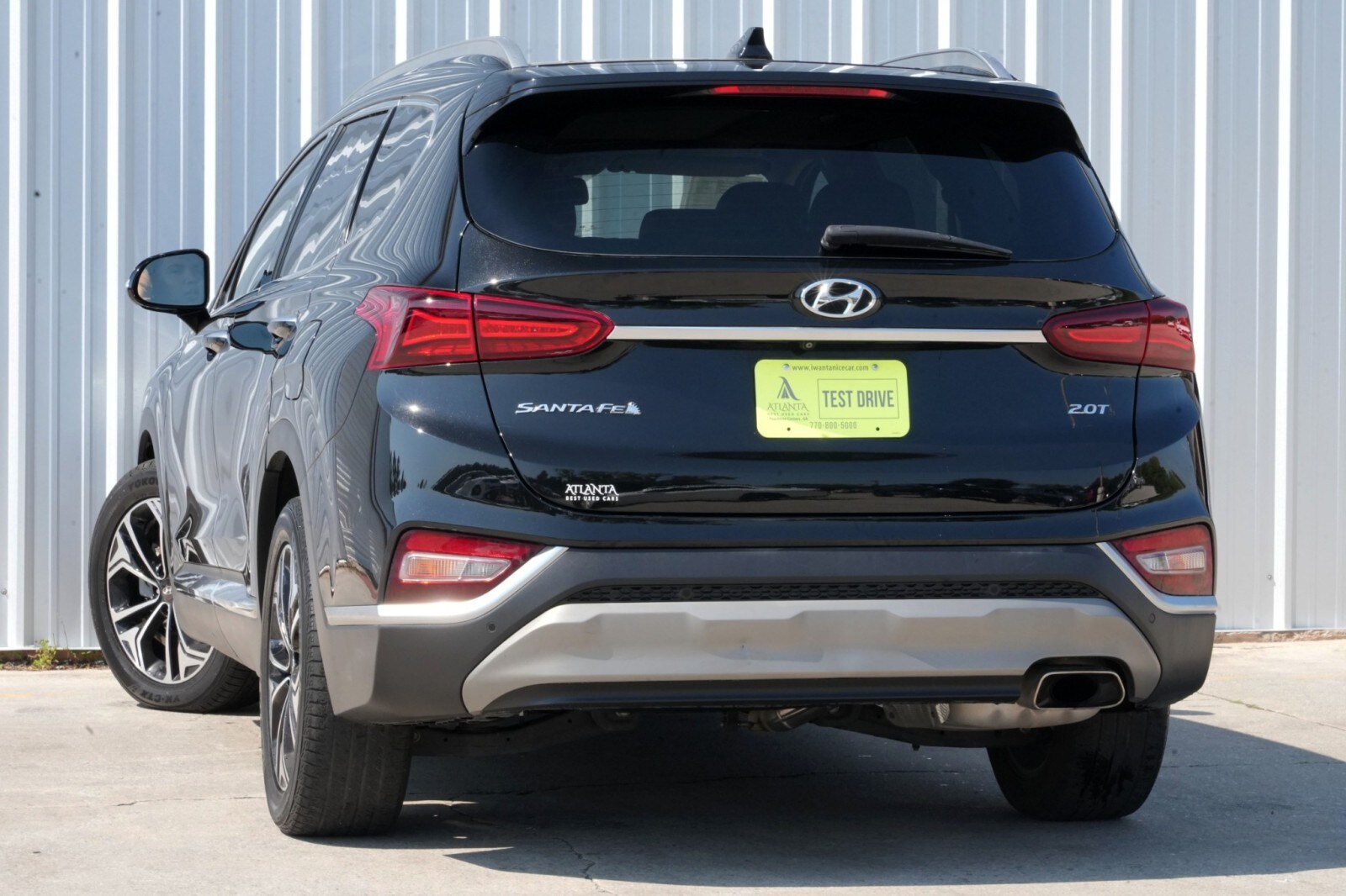 2020 Hyundai Santa Fe SEL photo 2
