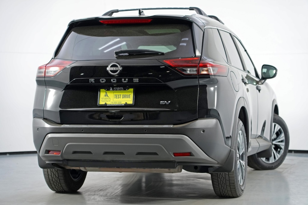 Used 2023 Nissan Rogue SV w/ Premium Package SUV