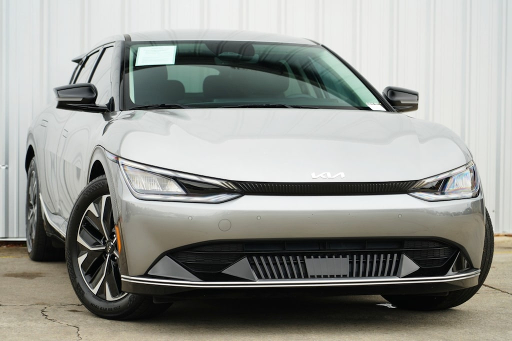 Used 2023 Kia EV6 Wind SUV