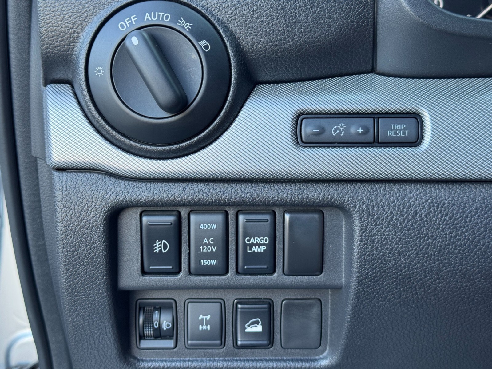 2019 Nissan Titan XD Pro-4X - Photo 16