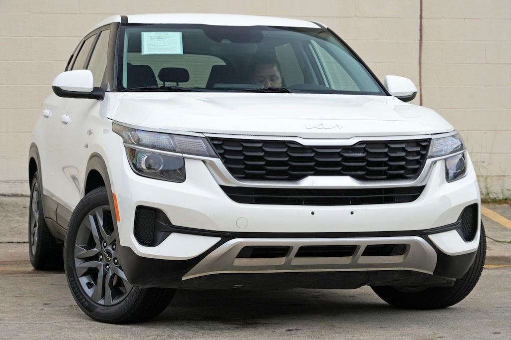 Used 2023 Kia Seltos LX SUV