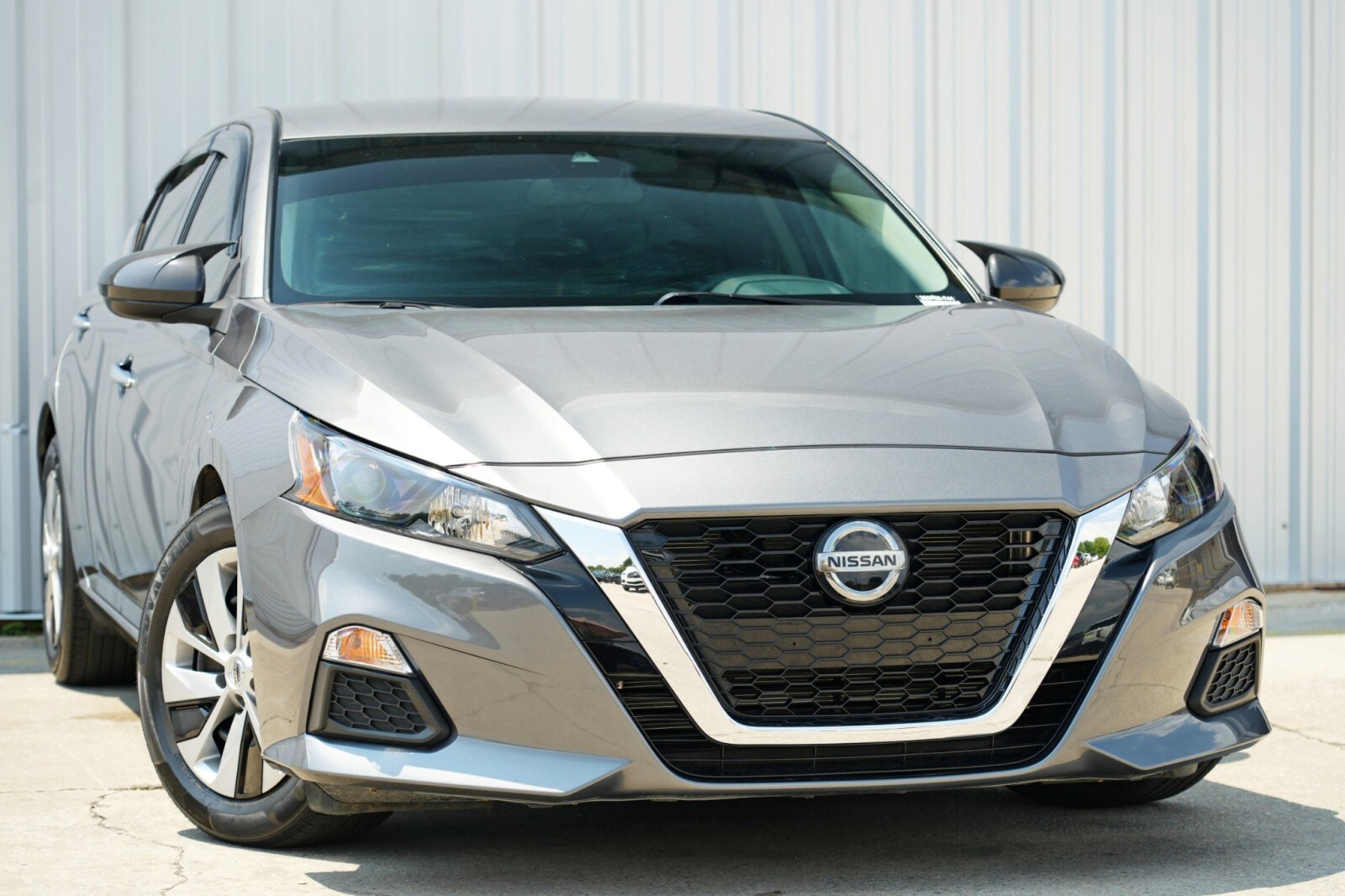 2022 Nissan Altima 2.5 S photo 2
