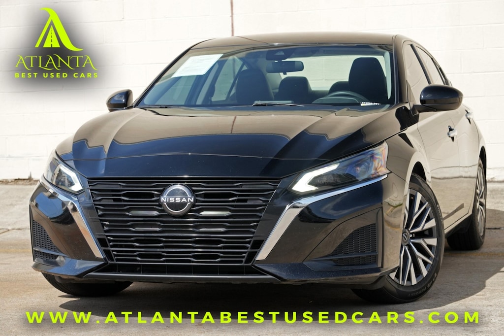 Used 2023 Nissan Altima 2.5 SV Sedan