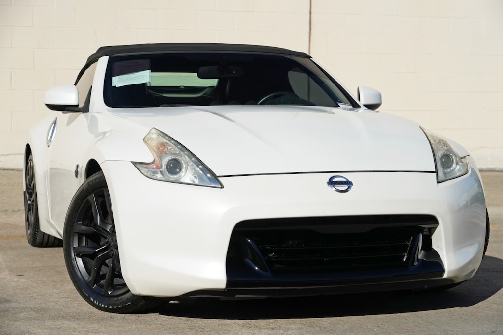 Used 2010 Nissan 370Z Touring Convertible