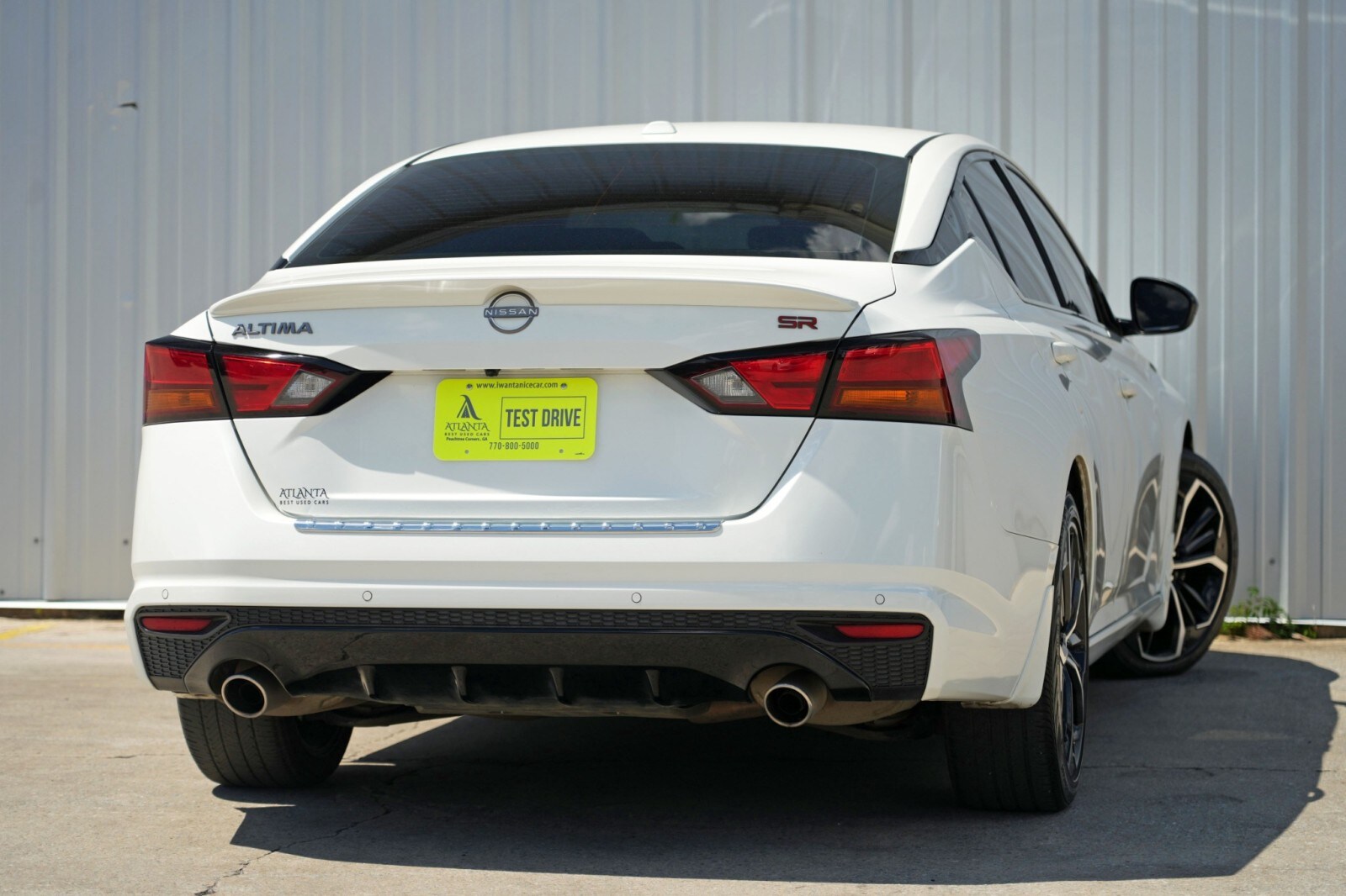 2023 Nissan Altima 2.5 SR photo 3