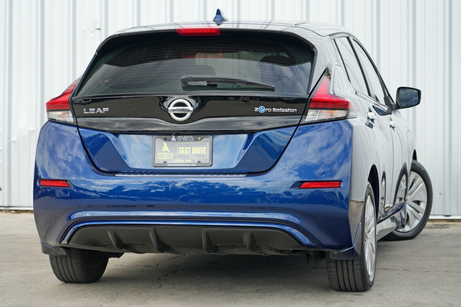 2018 Nissan Leaf S photo 3