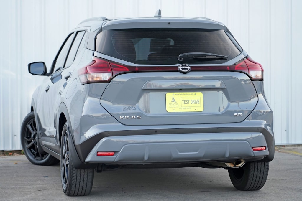 Used 2023 Nissan Kicks SR w/ Premium Package SUV