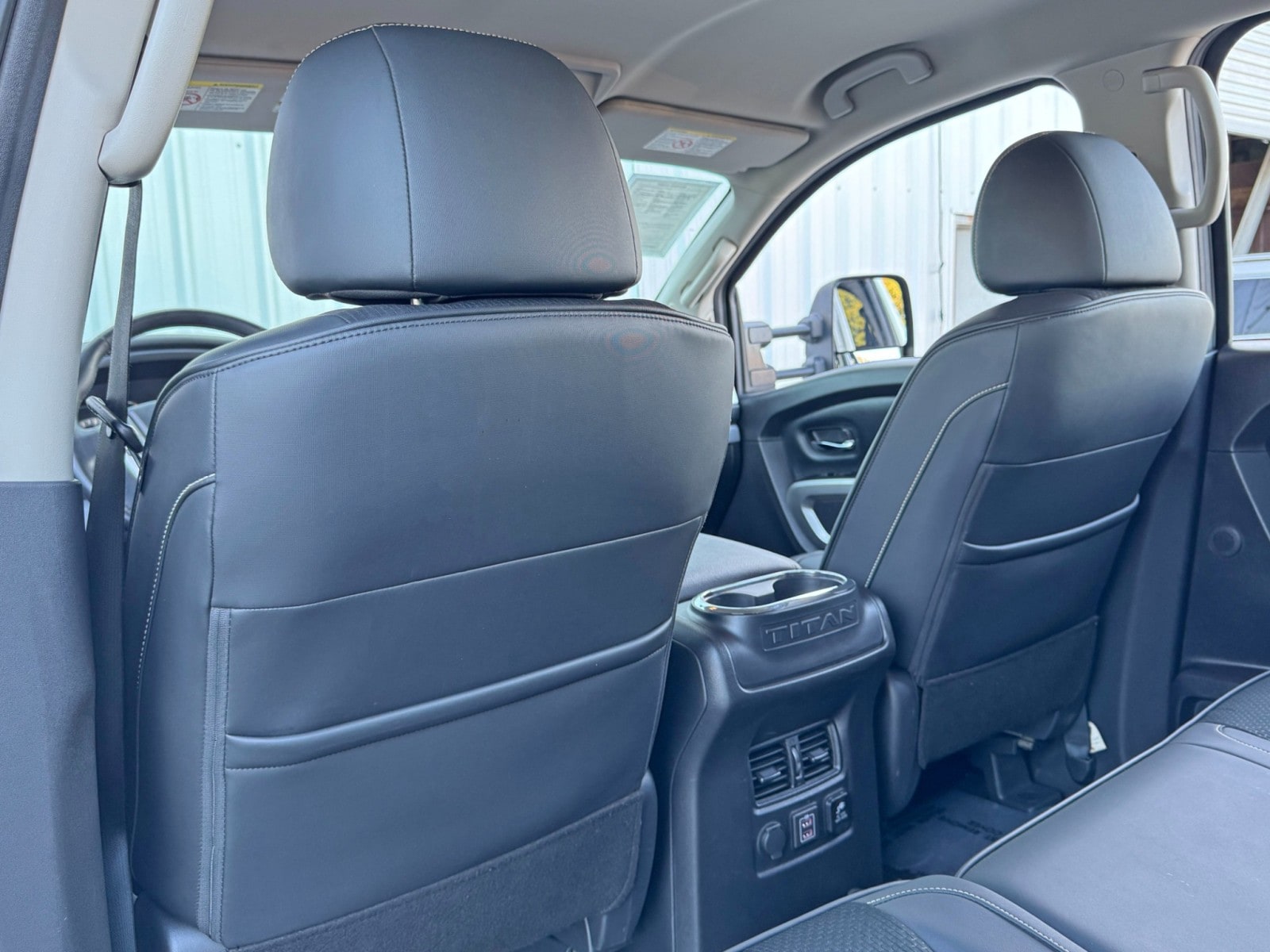 2019 Nissan Titan XD Pro-4X - Photo 31