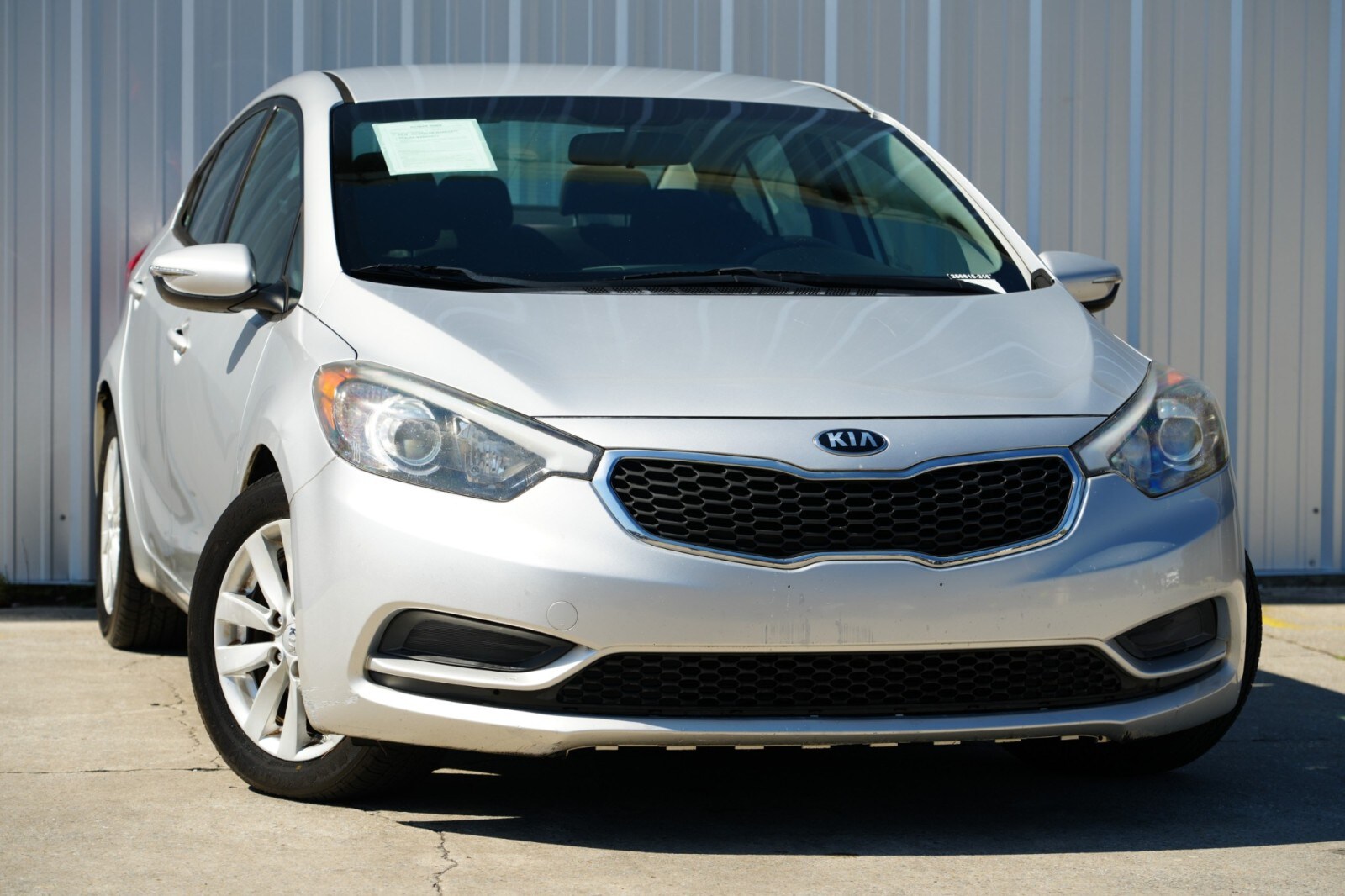 2015 Kia Forte LX photo 2