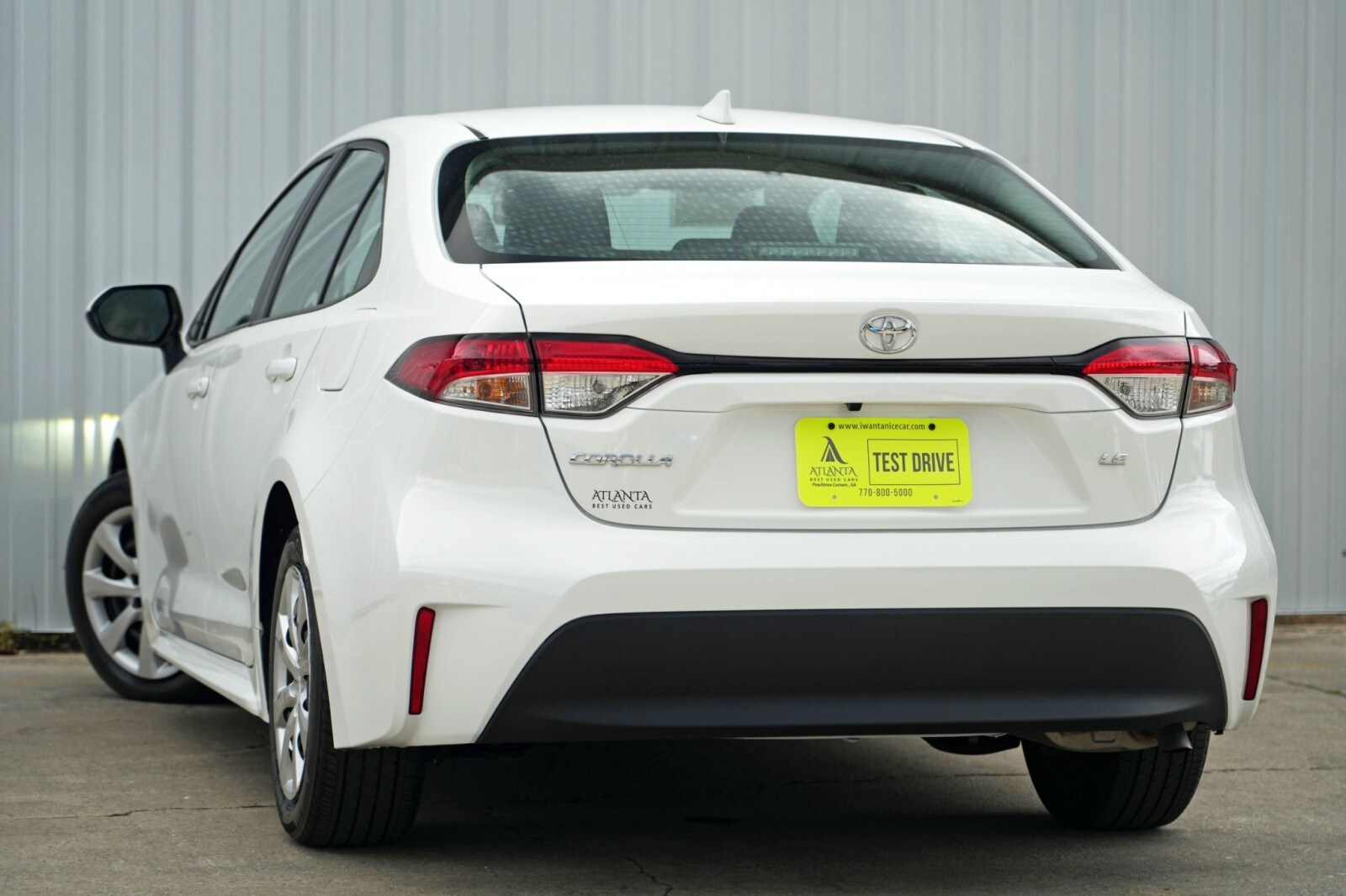 2024 Toyota Corolla LE photo 4