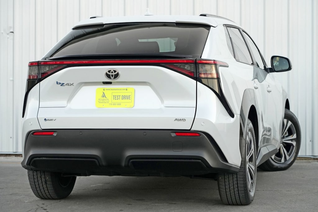 Used 2024 Toyota bZ4X XLE SUV