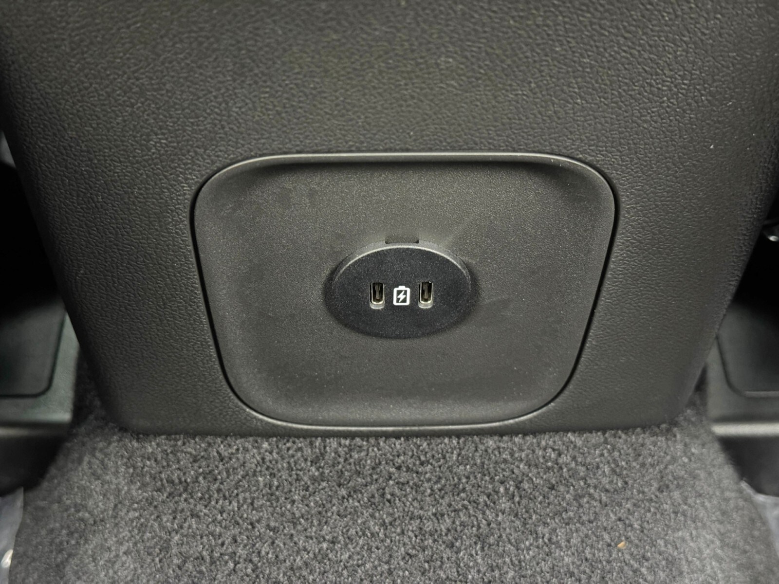 2024 Ford Escape ST-Line Select - Photo 29