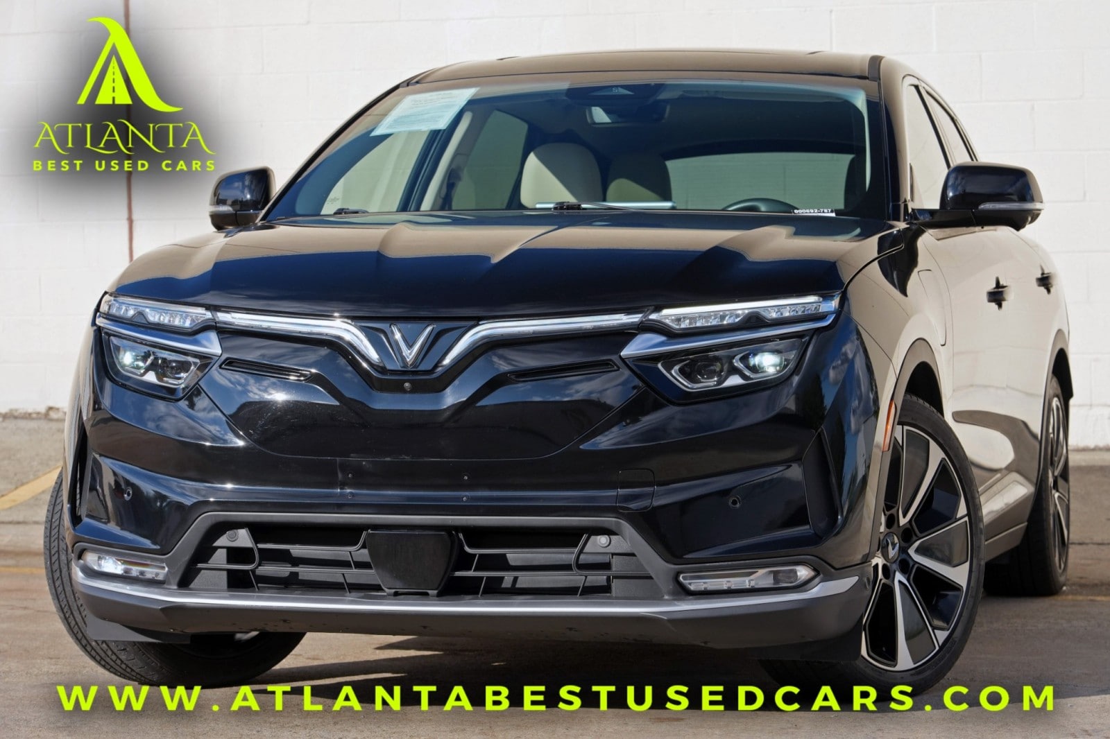 2023 VinFast VF 8 VF 8 Standard Range's photo