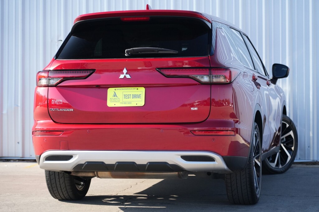 Used 2022 Mitsubishi Outlander SE CUV