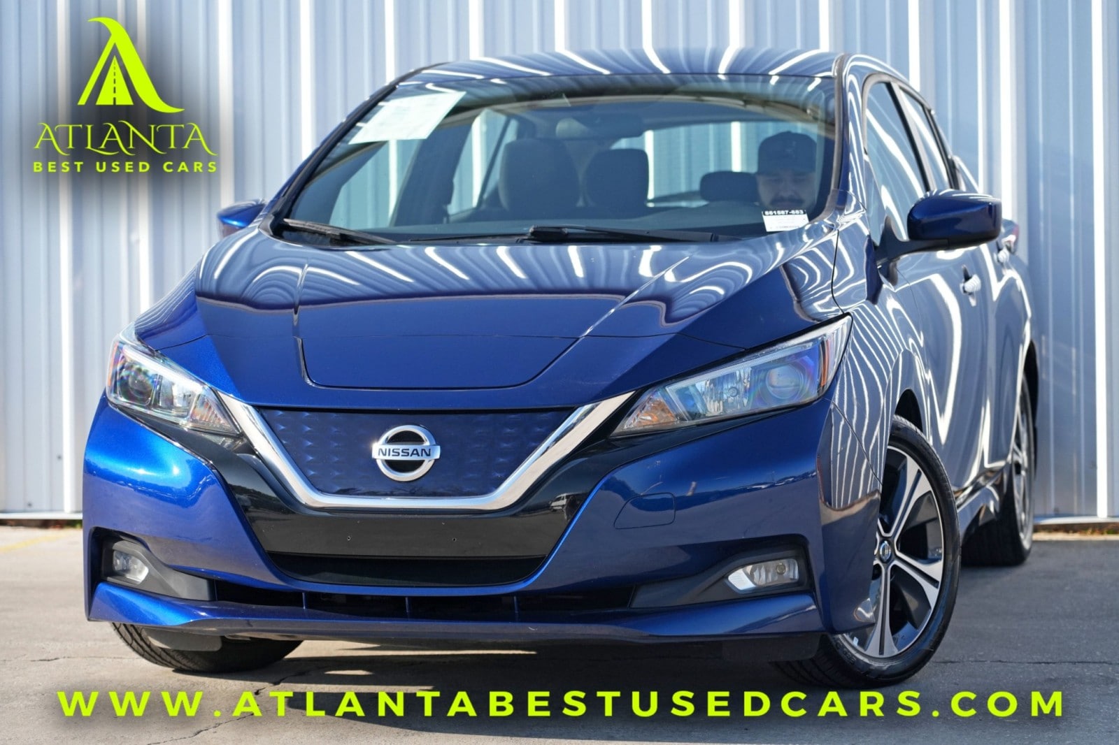 2021 Nissan Leaf SV's photo